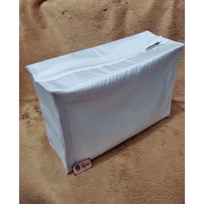 Inner Tas Kotak 30x10x20 rajut/macrame