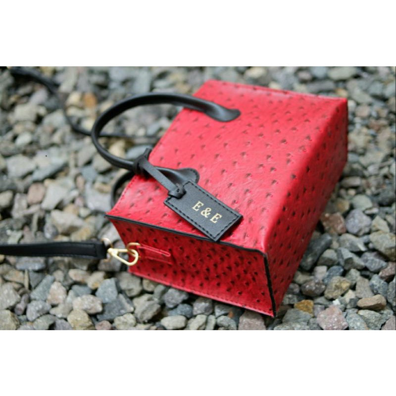 SELINA CLUTCH (Free dus box)