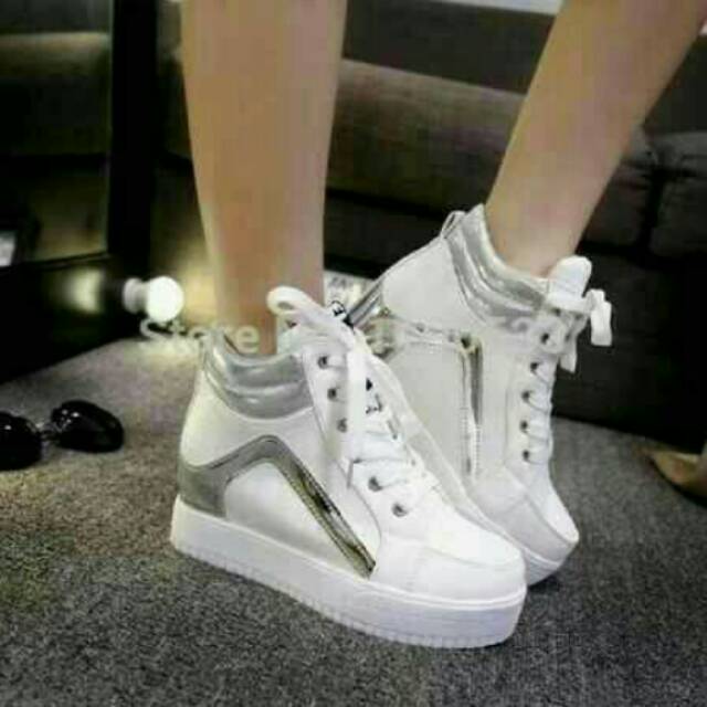 Boots sneakers white