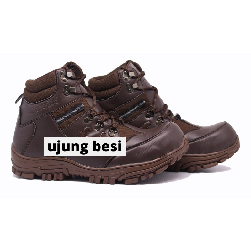 Sepatu Safety Pria Boots Crocodile Armour Hitam Ujung Besi Working Proyek Hiking