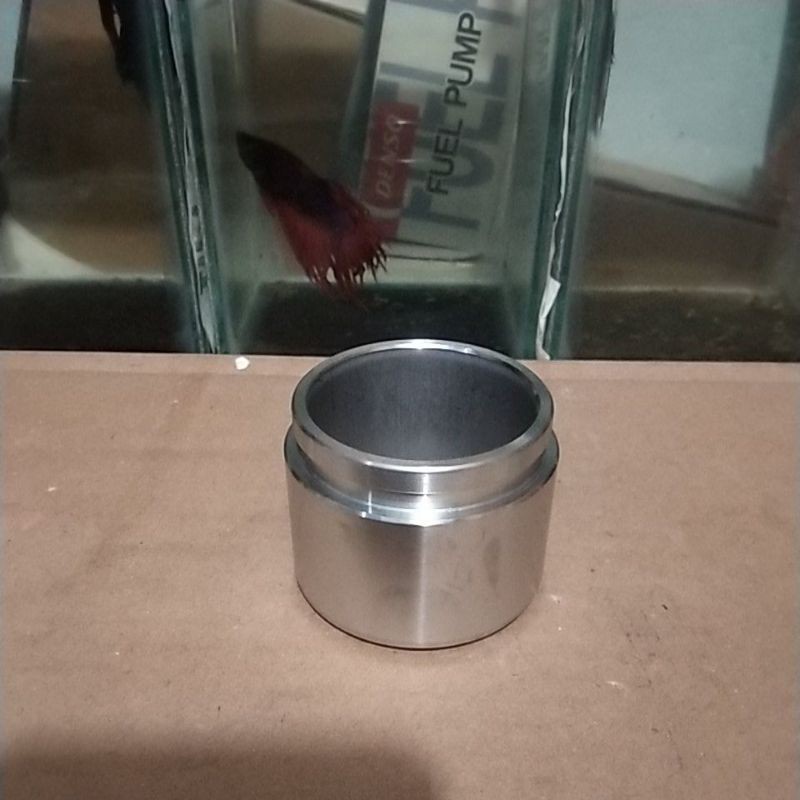 PISTON CALIPER KALIPER DAIHATSU GRAND MAX LUXIO