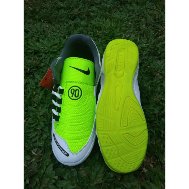 sepatu futsal Naike T90 laser(out sol sudah dijahit keliling)/sepatu Naike T90 super kuat