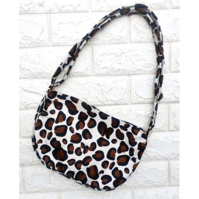 TAS SELEMPANG SAPI ZEBRA LEOPARD WANITA ANIMALS FLUFFY FUR BAG SHOULDER BAG HAND BAG SLING BAG KOREA VINTAGE BAHAN BULU BLUDRU-Tas Leopard coklat