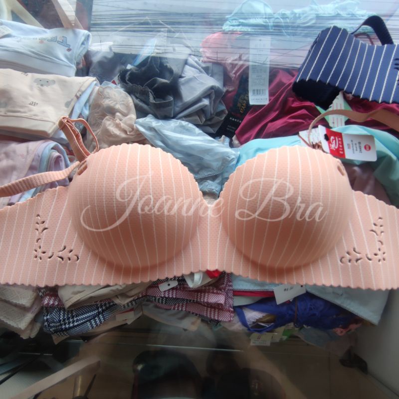 Elena Bra BH Busa Tebal Tanpa Kawat Half Cup A Kecil E 24108/3301 - 34A-38A - BH Cup Kecil Kait 3 Se