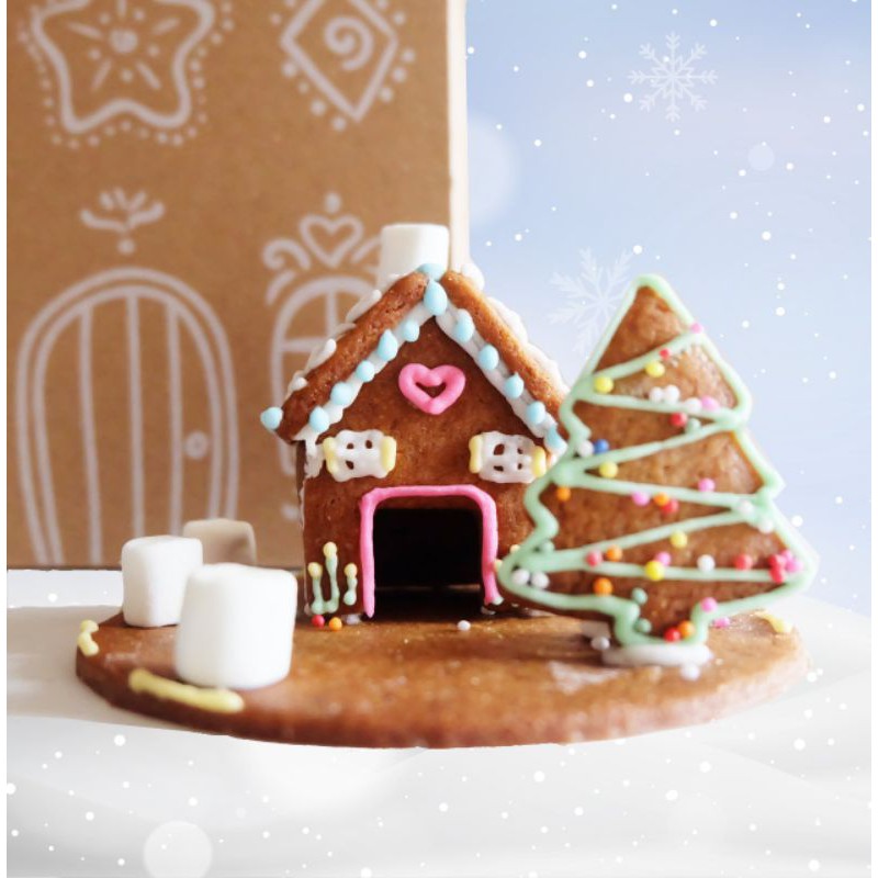 

Gingerbread House Kit