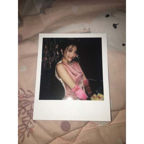 [booked] Polaroid Joy hello birthday ver