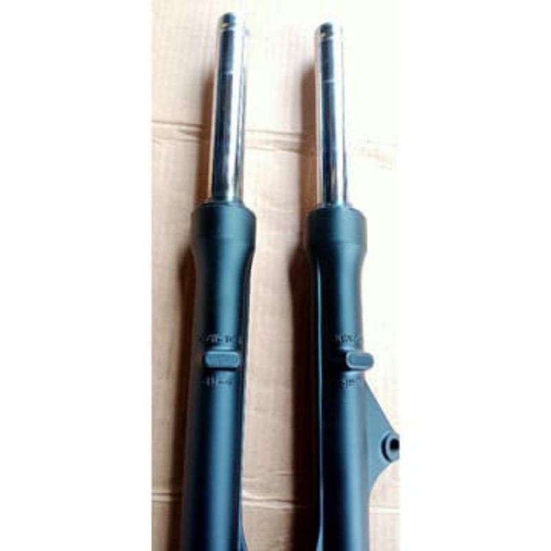 Skok depan Supra X 125 Helm in Supra X 125 FI orisinil