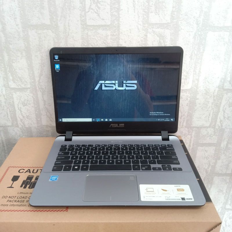 Laptop Asus VivoBook A407M Celeron N4000 Ram 4GB/HDD 1TB UHD Graphics 600 Windows 10 Bezeles slim