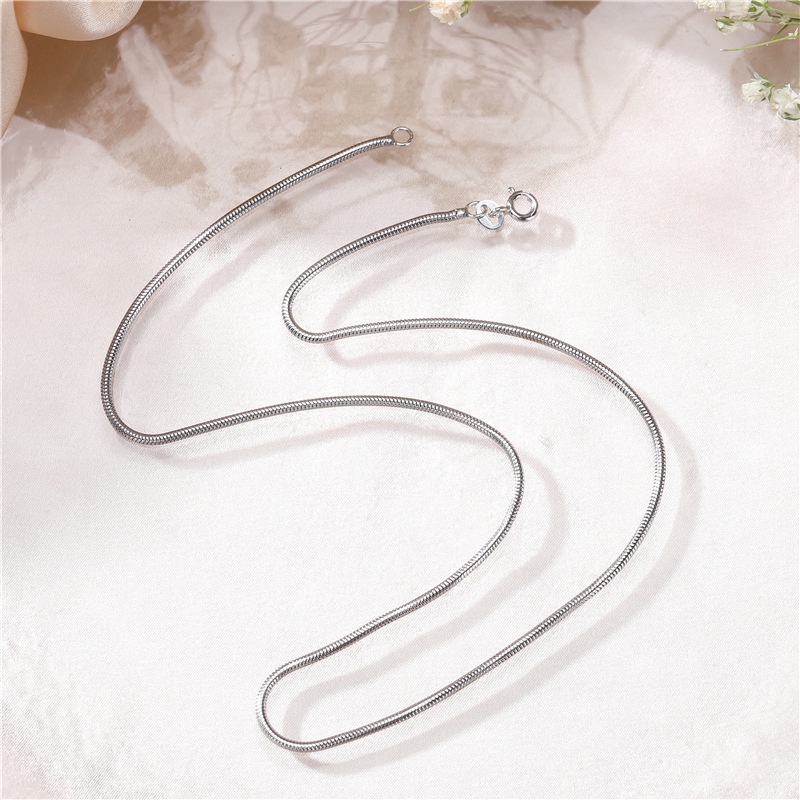 Barang spot】100% Rantai perak murni S925 Bulat Kalung Ular Wanita/Pria Rantai Pasangan Kalung Pria Perhiasan Kustom Hadiah