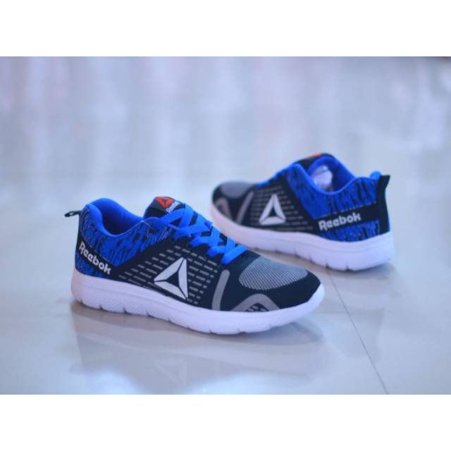 Sepatu Reebok Run 3.0 Sneakers Pria Casual wanita Running volly