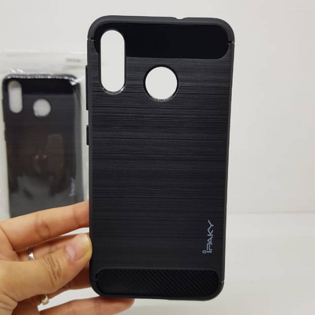 IPaky Carbon Zenfone Max M1 5.5 inchi Slim Fit Soft Case Asus ZB555KL Softshell Anti Melar