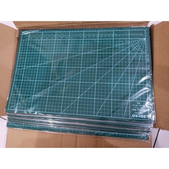 

Aman Tatakan Alat Potong Cutter Kertas Cutting Mat Merk Joyko Cm-A3 Berkualitas