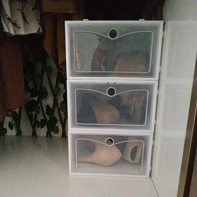 Kotak Sepatu Flip Wanita Buka Depan Warna  (1 Paket = 6 Pcs)