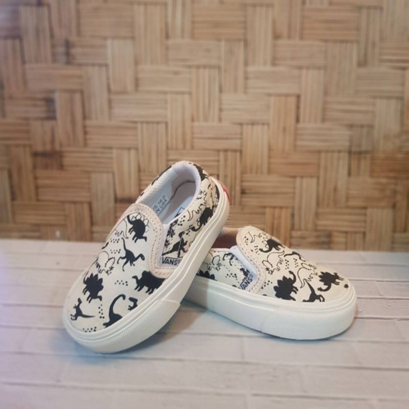 SEPATU SLIP ON ANAK VANS DINO SEPATU ANAK LAKI LAKI SEPATU ANAK PEREMPUAN KADO