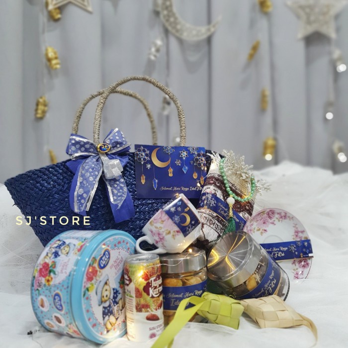 

Parcel lebaran idul fitri hampers ramadhan kue kering