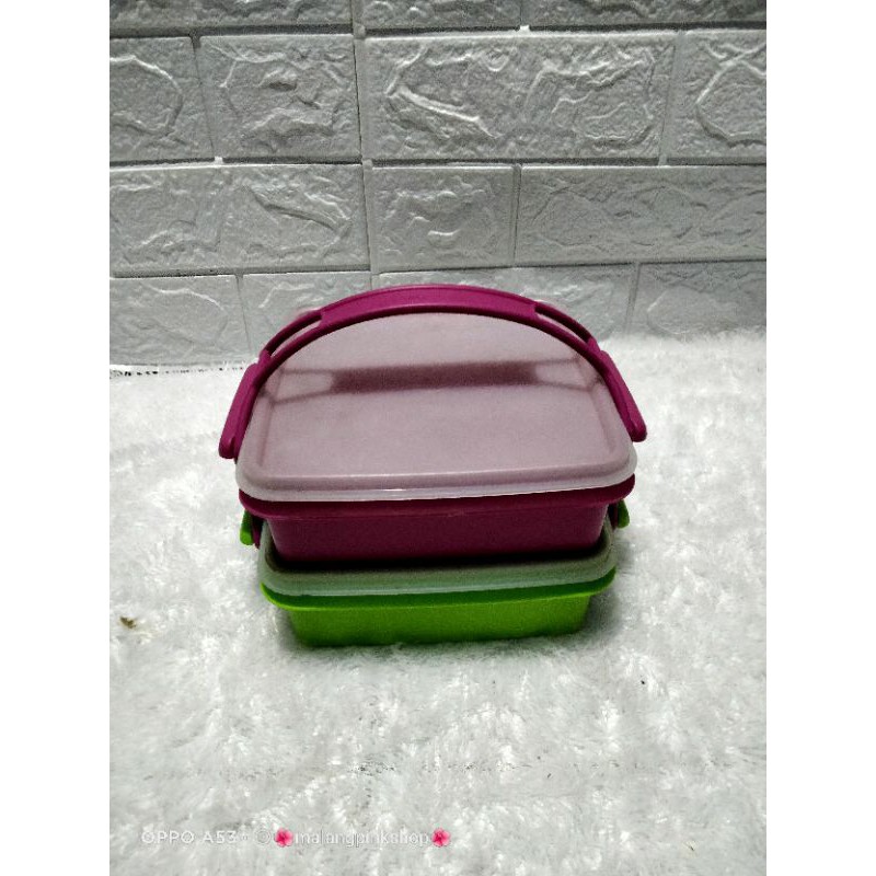 rantang susun 2 Tupperware second