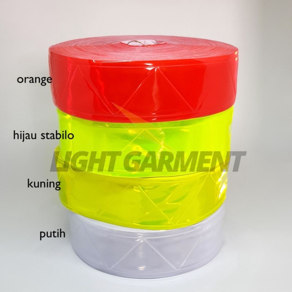 Pita Scotchlite Skotlet Reflektor 1 Meter lebar 5 cm PVC motif Segitiga / Reflektif Safety Rompi Keselamatan Jalan
