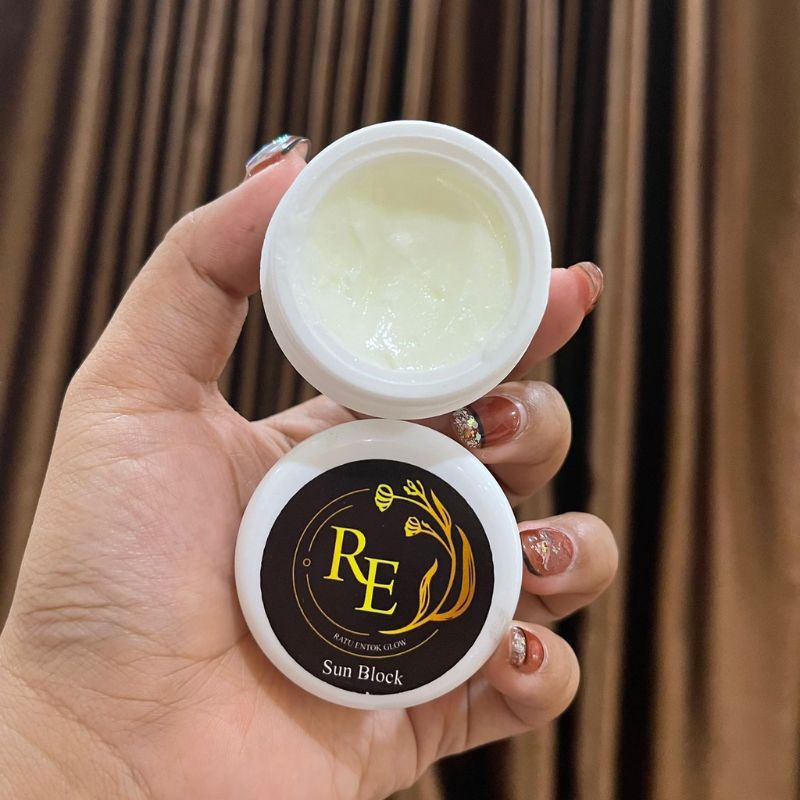 SUNBLOK RE GLOW (RATU ENTOK)