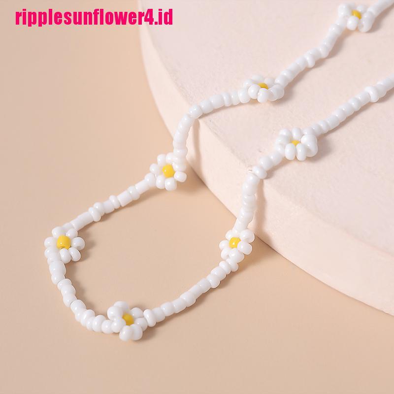 Kalung Rantai Klavikula Manik-Manik Bunga Daisy Handmade Gaya Bohemian