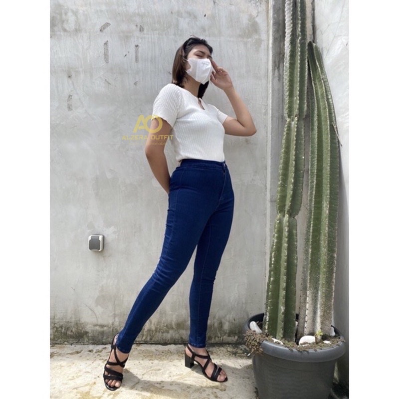 Highwaist Celana Jeans Wanita Soft Jeans Size 27-34 by Alzera