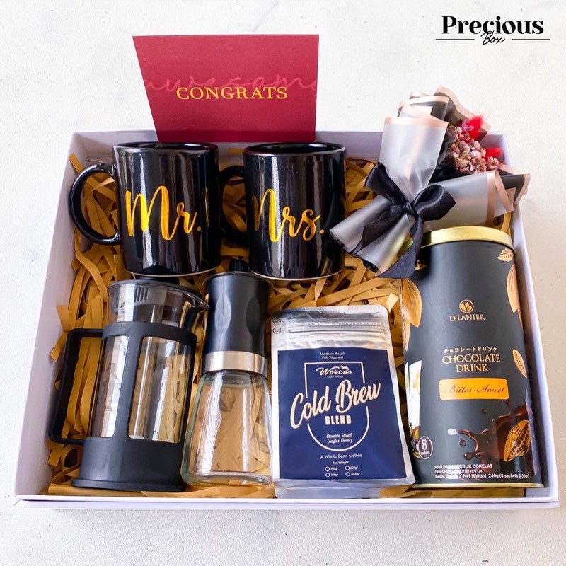 

WEDDING COFFEE LOVER BOX | PREMIUM HAMPERS | KADO PERNIKAHAN | HADIAH COUPLE | ANNIVERSARY GIFT |