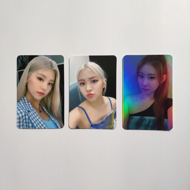 [READY] ITZY Withfans With Fans Photocard Yeji Hologram Photocard Chaeryeong Photocard Ryujin
