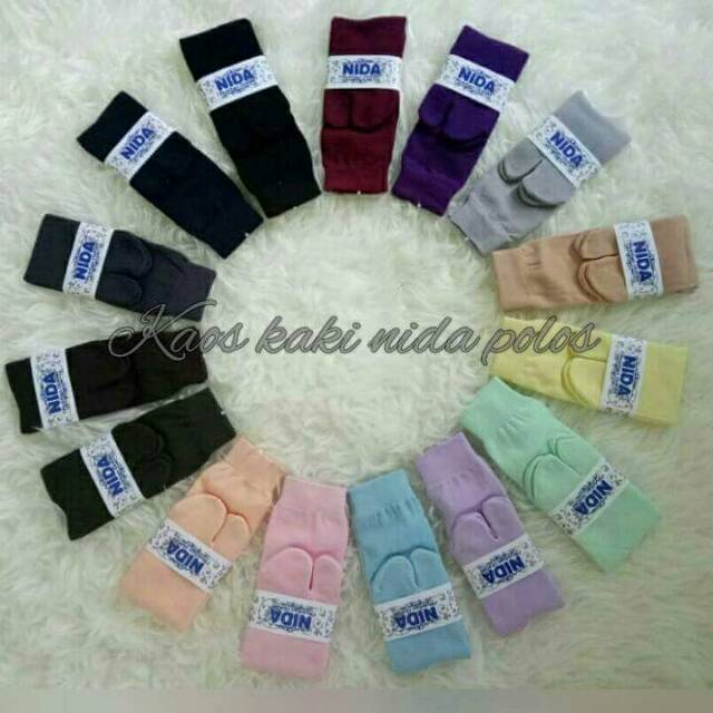 Kaos kaki muslimah jempol polos bukan soka spandek nylon