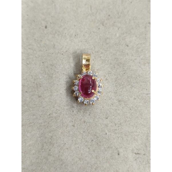 liontin batu merah mata pinggir 2 gram emas muda