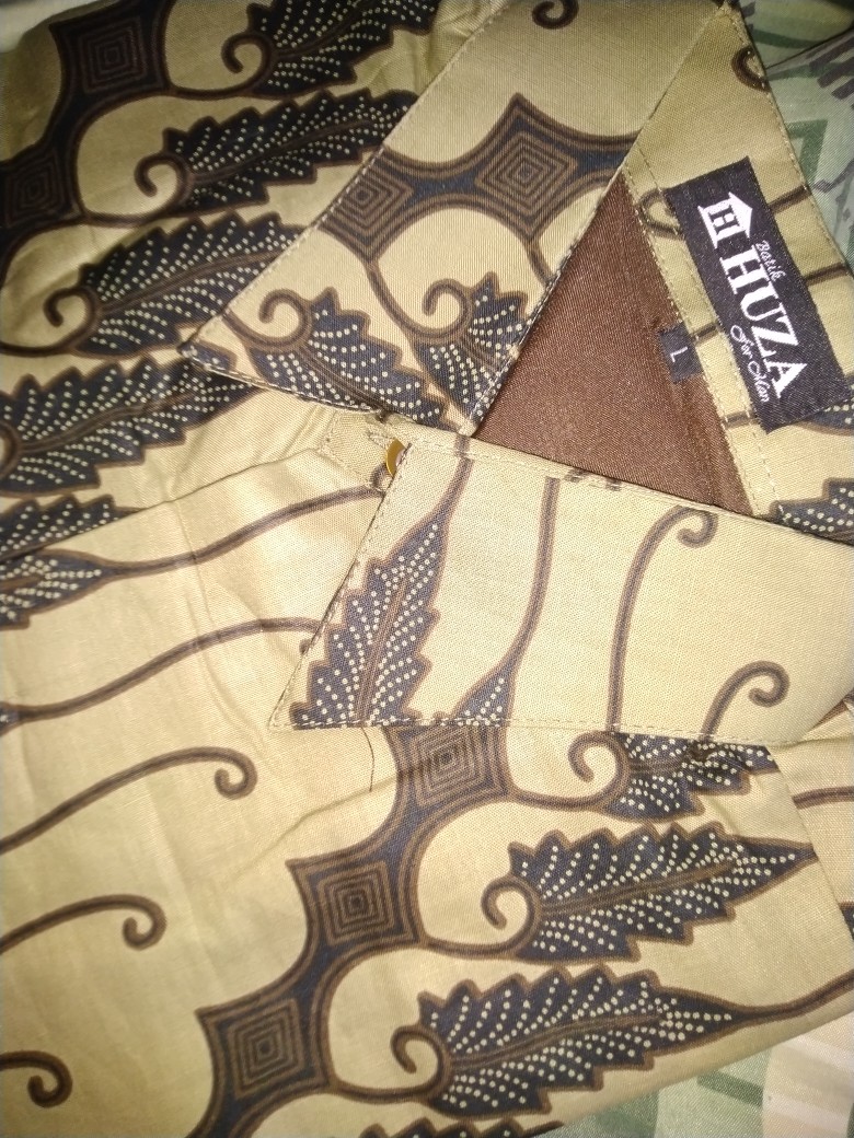 Kemeja Pria Atasan Batik Mareno Atasan Pria Lengan Pendek Bahan Katun Sogan Regular Fit Batik Huza