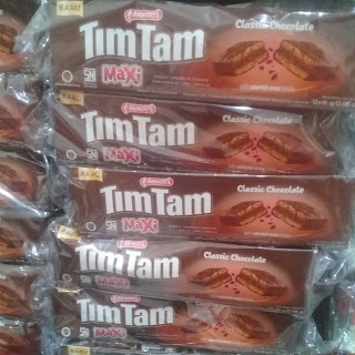 TIM TAM MAXI 1 BOX ISI 12 PCS