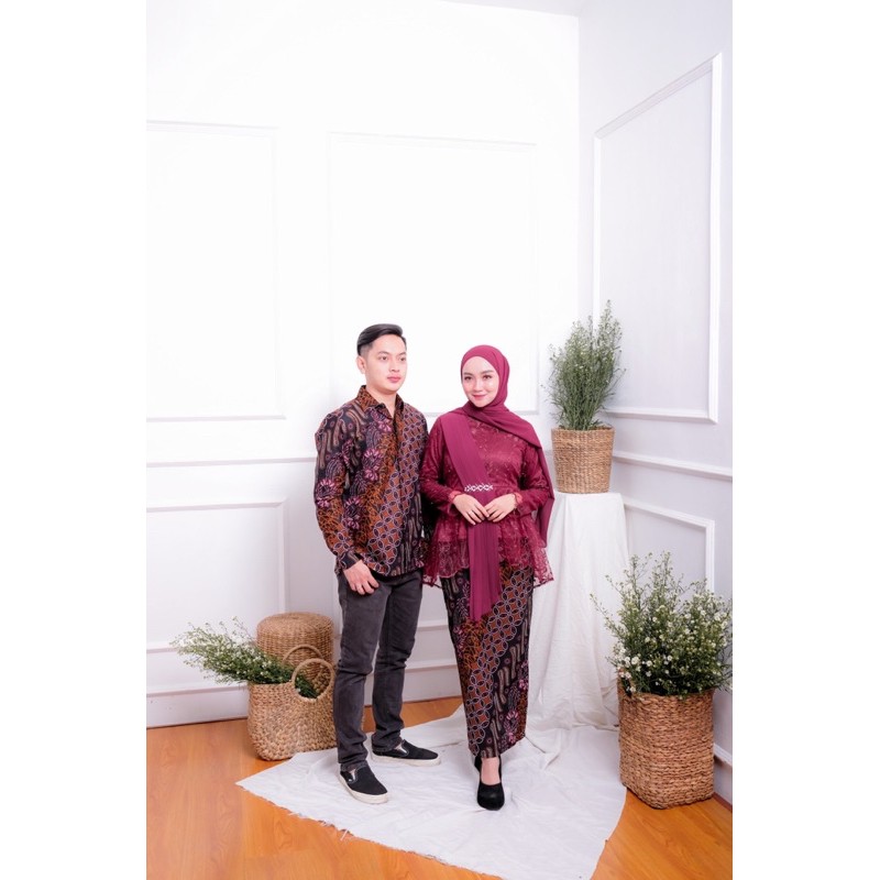 Set Couple Amalia Maroon