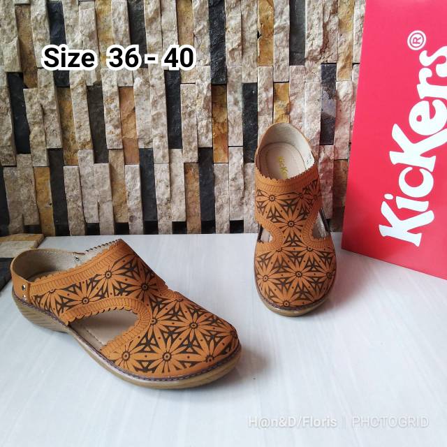 Sandal kickers / sepatu sandal wanita