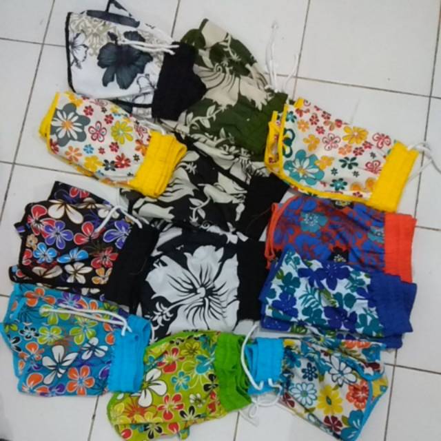 Celana wanita bali motif jepang size M tanggung