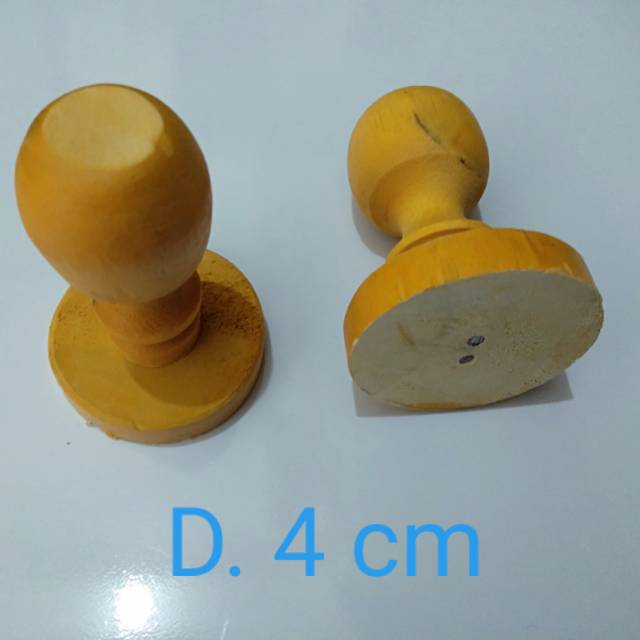 

Gagang Kayu D.4 cm