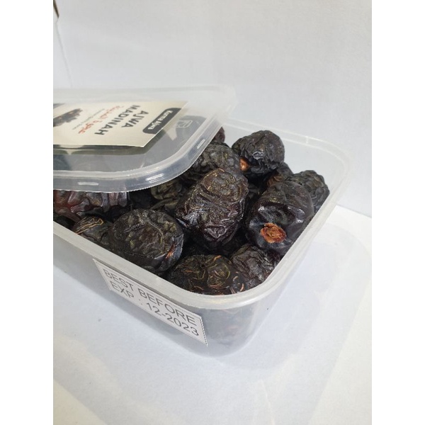 

kurma,ajwa,premium 1kg
