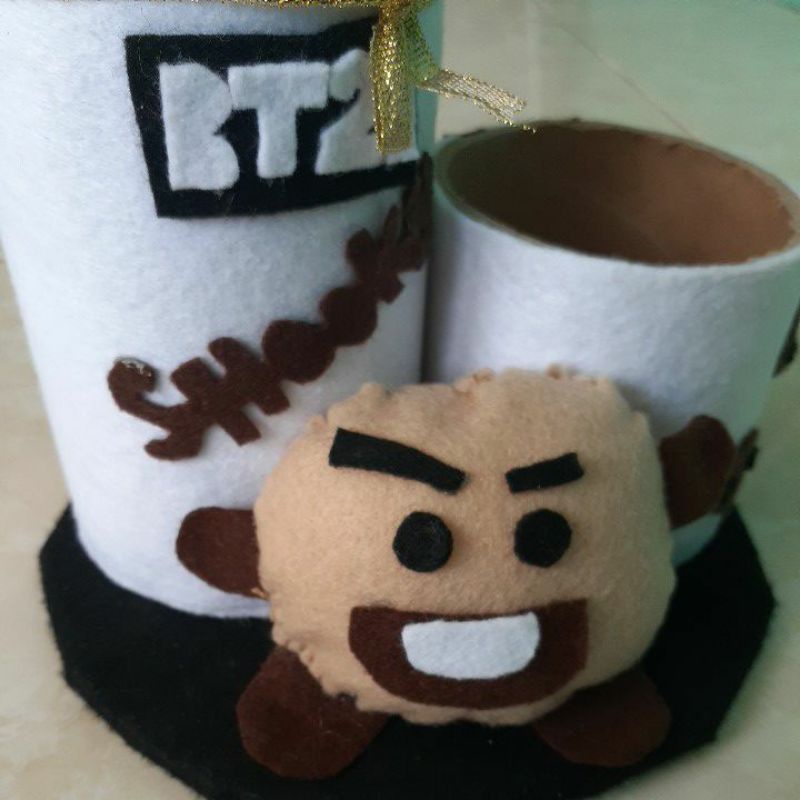 

prakarya/kerajinan tempat pena