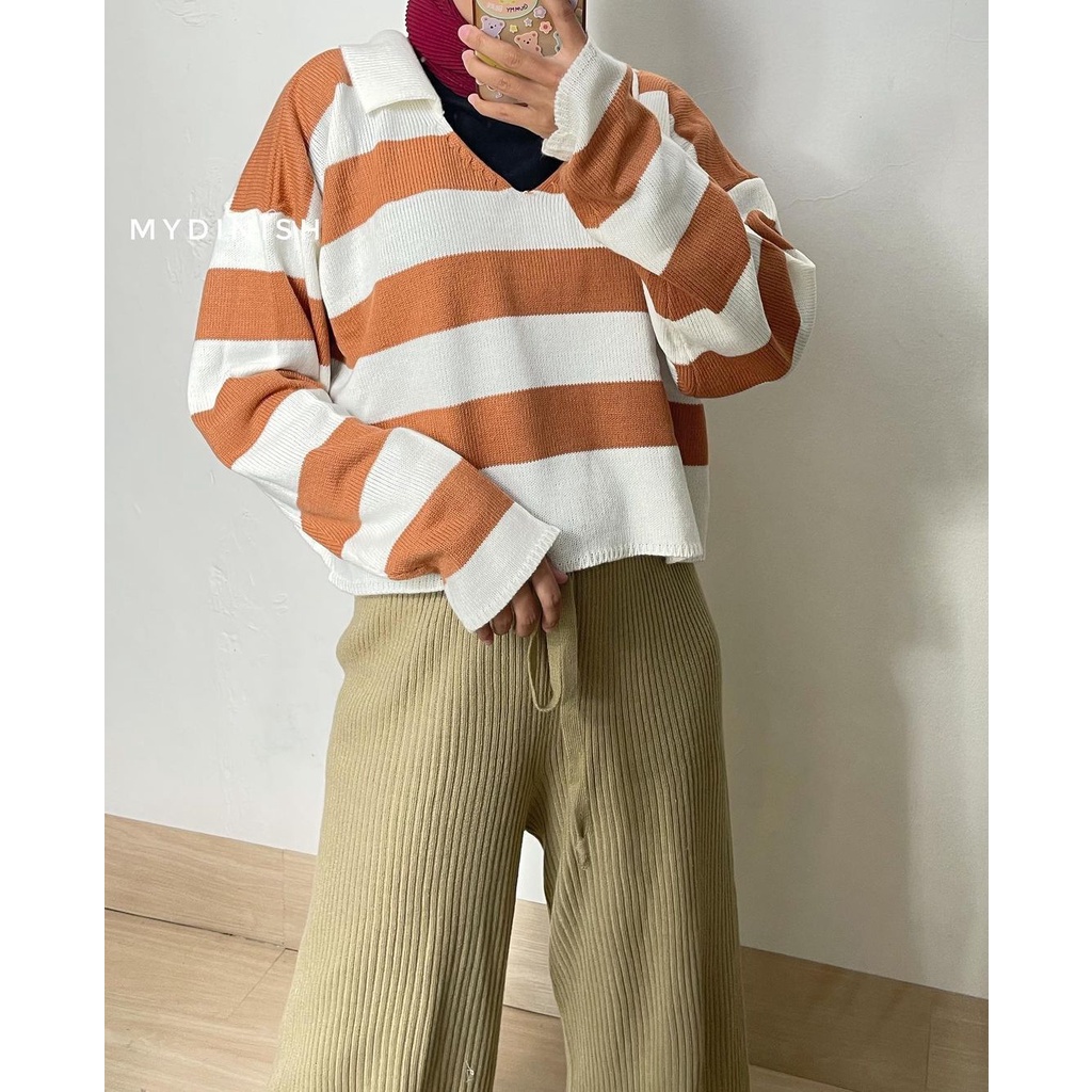 BLOUSE CROP RAJUT ALDA STRIP GARIS OVERSIZE SWEATER FUJI RAJUT MOTIF GARIS