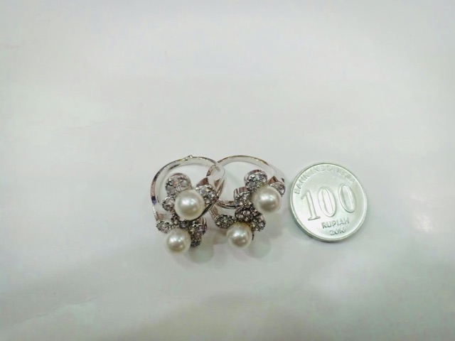 Cincin mutiara , yaxiya , xuping , cincin wanita