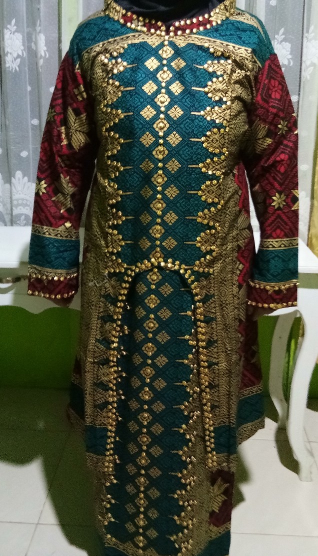 Setelan Kurung Dan Rok Malika  Songket Batik Jupri Batik Couple( Ada Cowok Dan Anak Foto Terpisah)