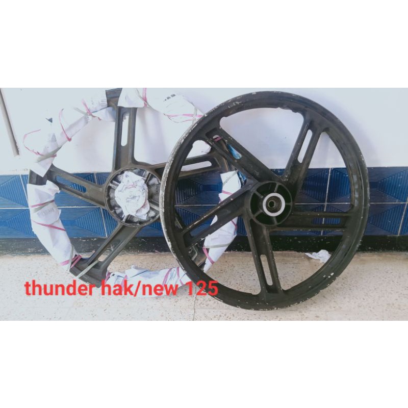 velg dpn belakang thunder new hak 125  ring 18