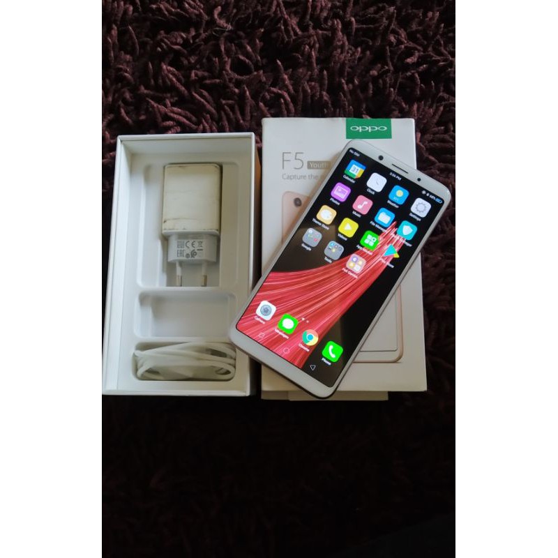 Jual HP Handphone Bekas Oppo F5 Youth Ram 3/32GB seken second berkualitas