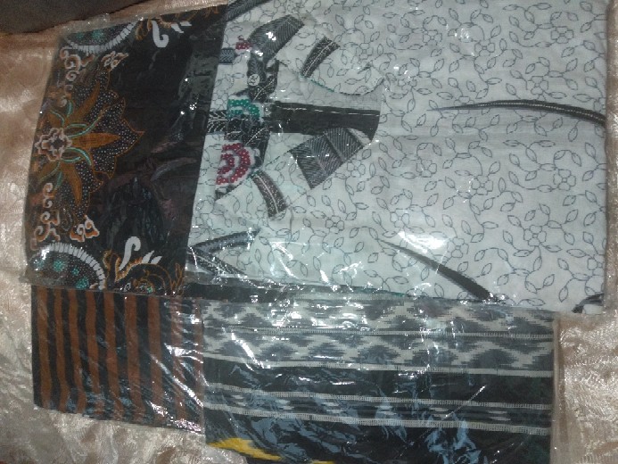 Atasan Batik Dolby Dolbi Dobby Doby Tenun Sutra Tulis Halus Katun Atbm Baron ,sarombit Atasan