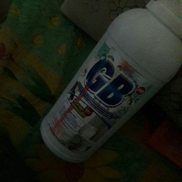 Glisbers Pembersih Keramik