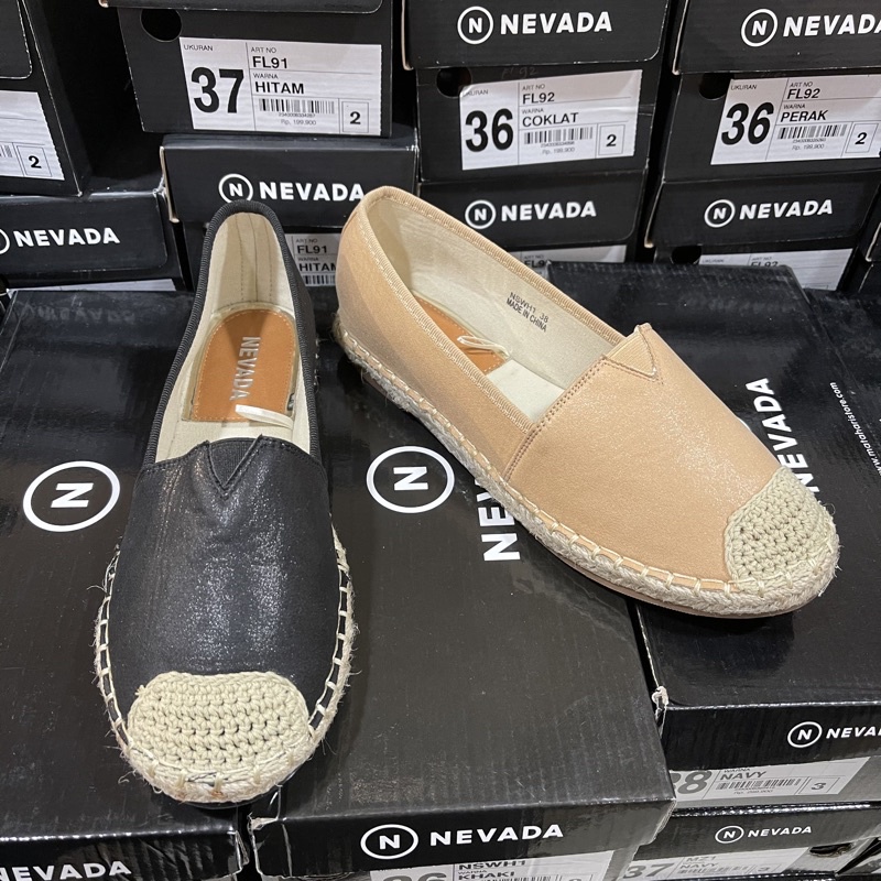 Sepatu slip on wanita Nevada (36-40)