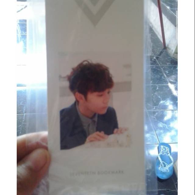 

Seventeen bookmark seunkwan from love letter