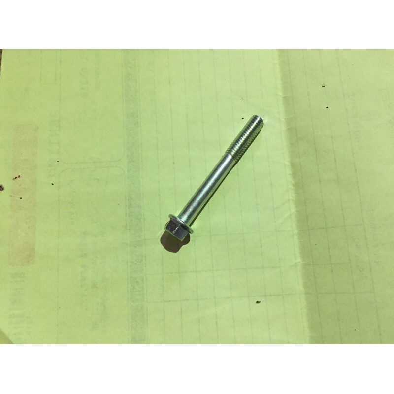 BAUT MESIN BLOK MOTOR KUNCI 8 PANJANG 4.5cm