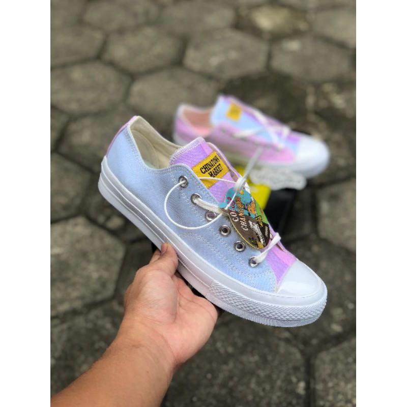 Converse chinatown market low