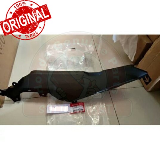 Sambungan Body Samping Kanan ADV Murah dan Ori 150 83600-K0W-N00ZB