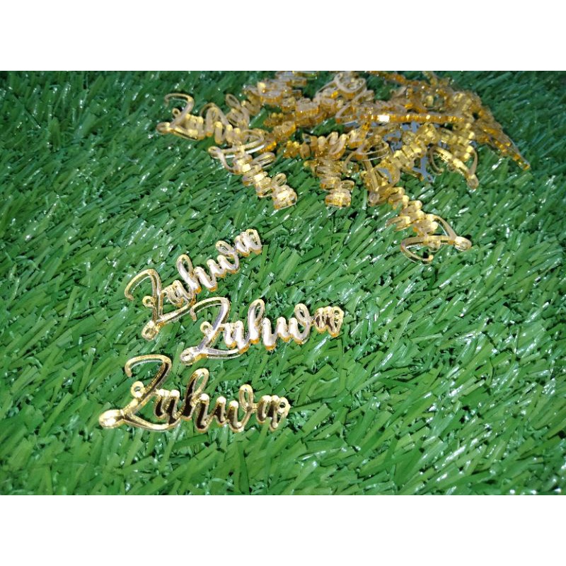 label akrilik cutting huruf / intial/ label jilbab/ label tas / label baju