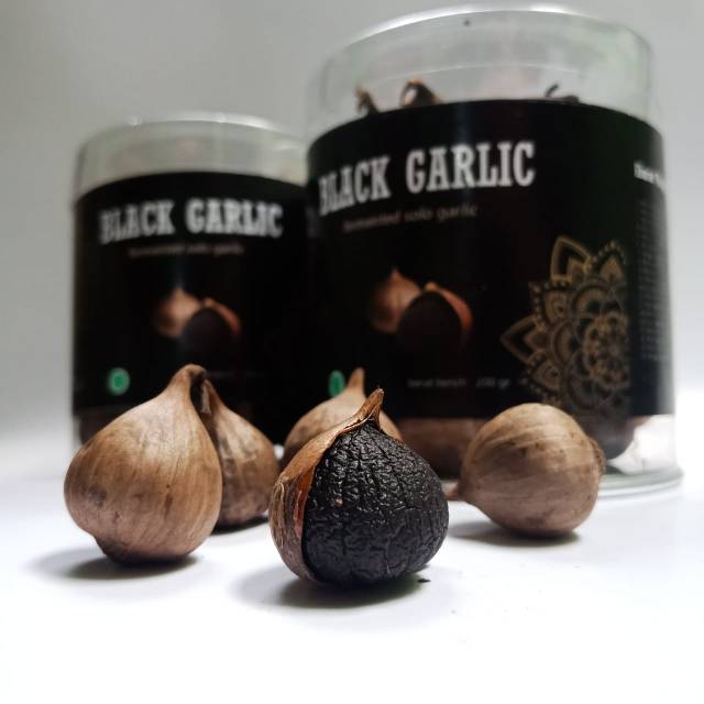 

BLACK GARLIC (Fermentasi Bawang Lanang Tunggal)